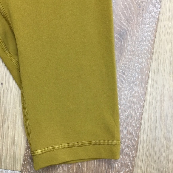 Lululemon HR Align Short 8” Mustard Yellow Color Size 0 - Picture 6 of 9